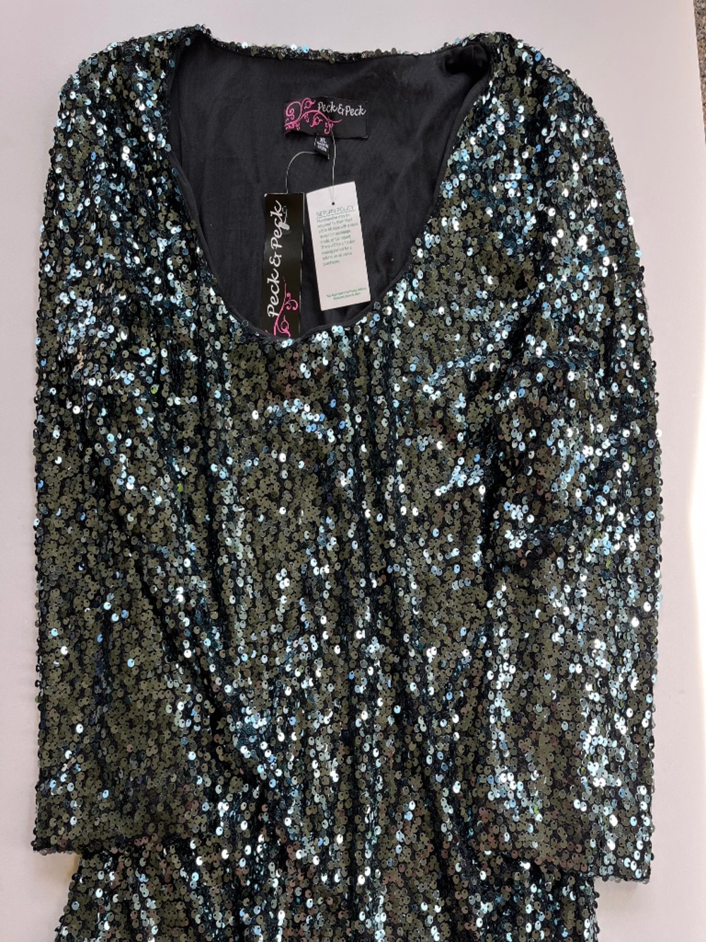 Peck & Peck dark green and black sequined top size XL